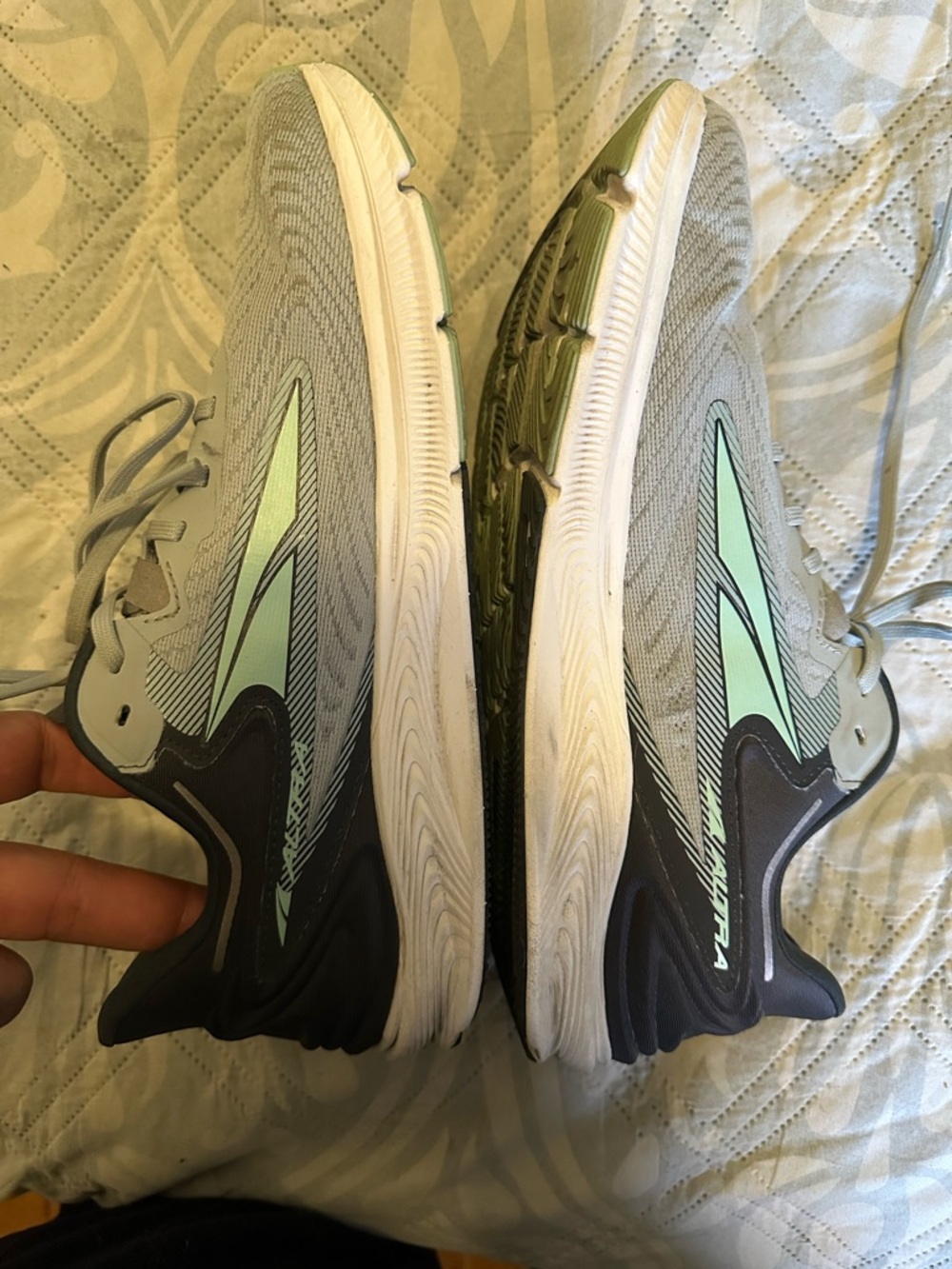 Altra Men's Gray and Mint Green Athletic Running Shoes